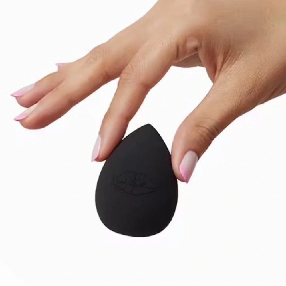 M.I.A BY MASSIEL M.I.Artist Blending Sponge Brand New Full Size NWT